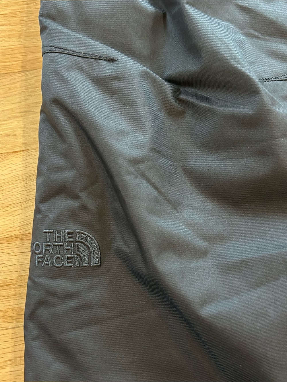 The North Face Women’s Black Insulated Ski Pants NWOT Ski Outdoors Winter Sz S - Picture 3 of 13